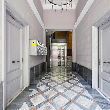 Stay U-Nique Apartments Urquinaona برشلونة المظهر الخارجي الصورة